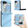 Coque arrière Phonesta Embossed Lines pour Samsung Galaxy Z Flip 7 FE / Z Flip 6 - Bleu clair 2