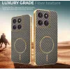 Coque arrière Phonesta Luxury Carbon Fiber avec MagSafe pour Motorola Edge 70 - Marron 3